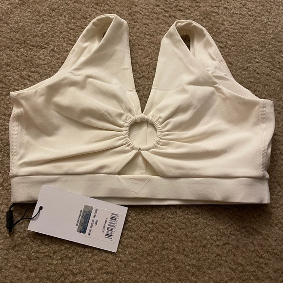 Whitney Simmons Gymshark - Picture 5 of 7